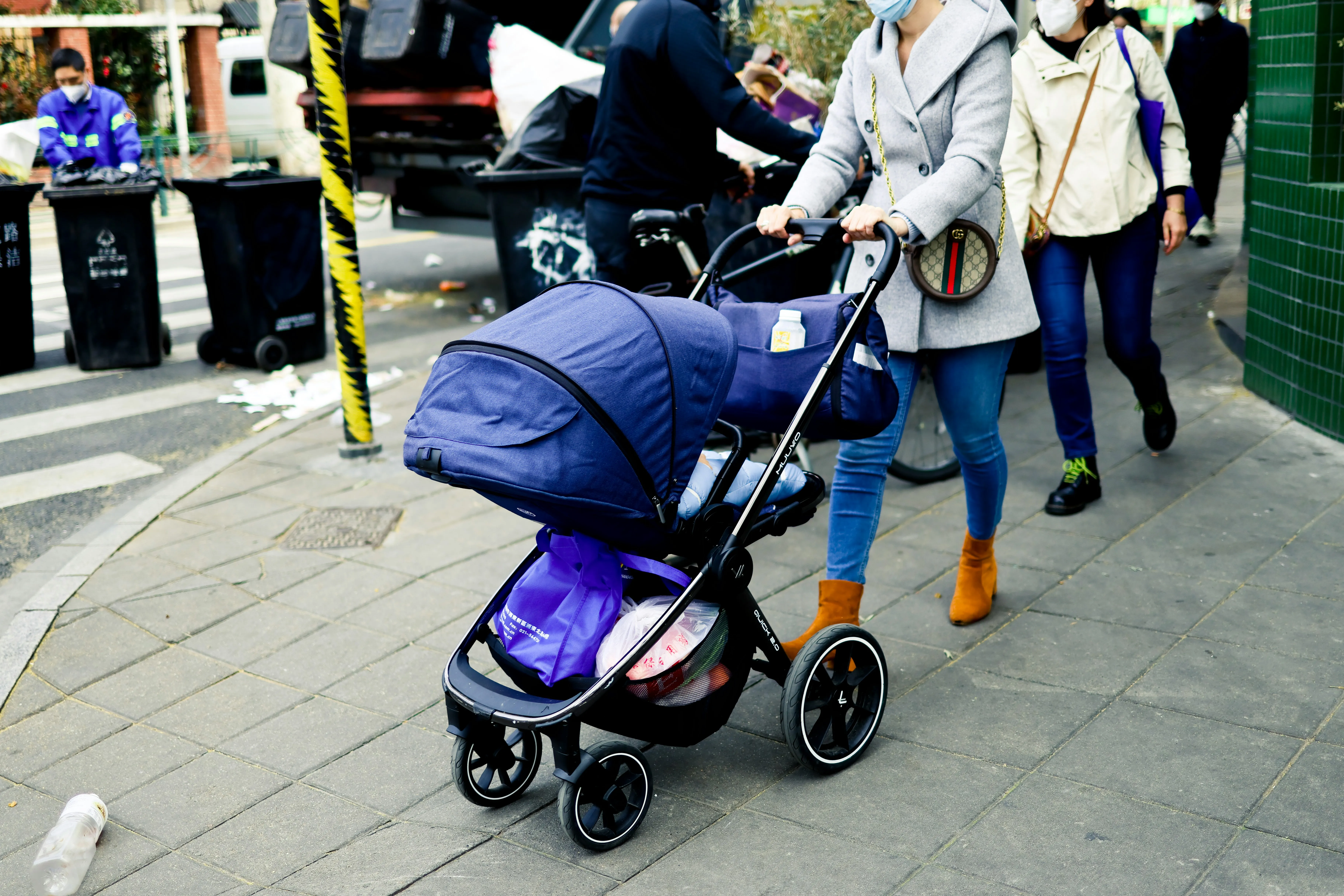 Heavy-Duty Stroller.webp